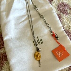 cabi NWT Reign Necklace